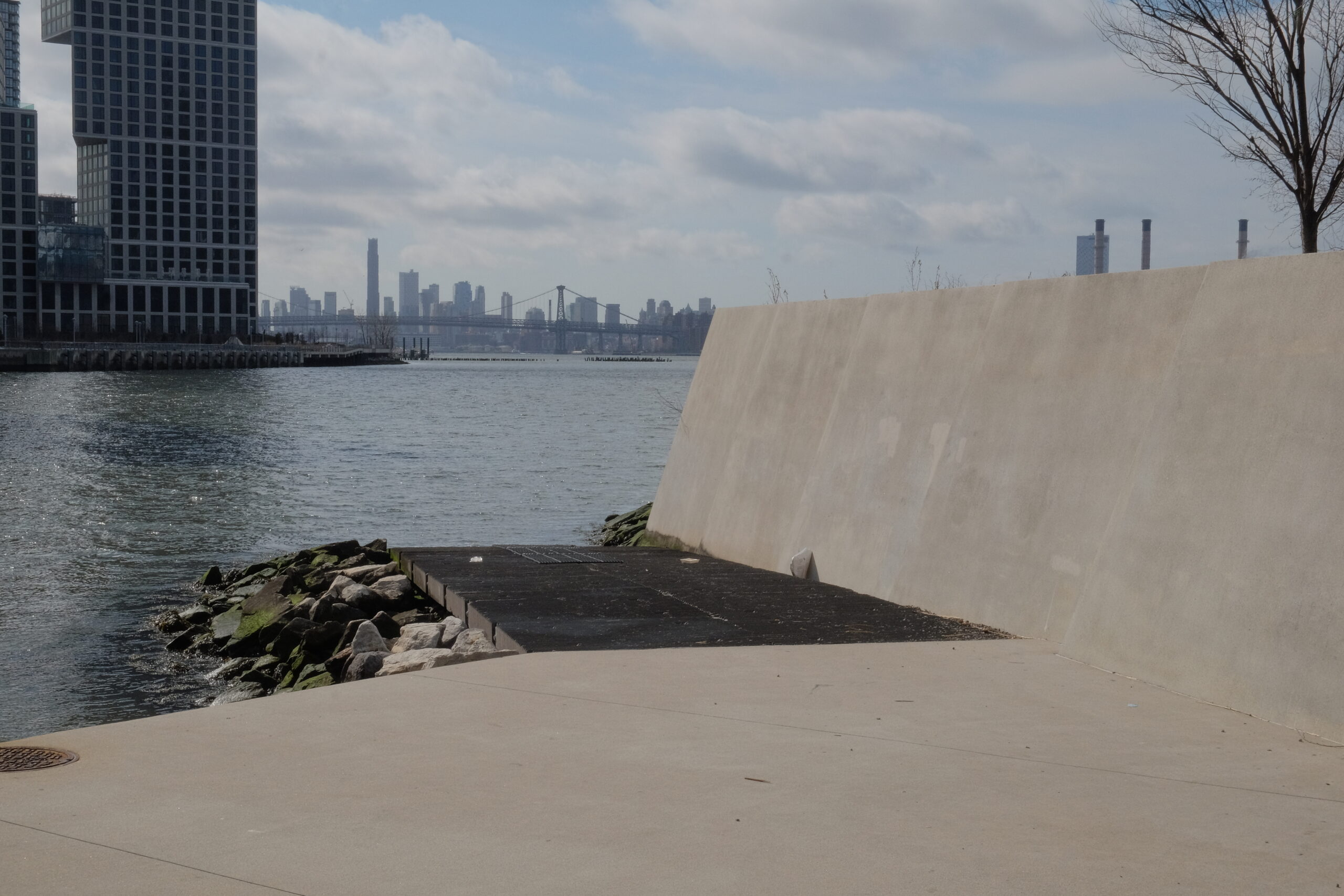Hunters Point Parks Conservancy Connects LIC Community with Local Waterways
