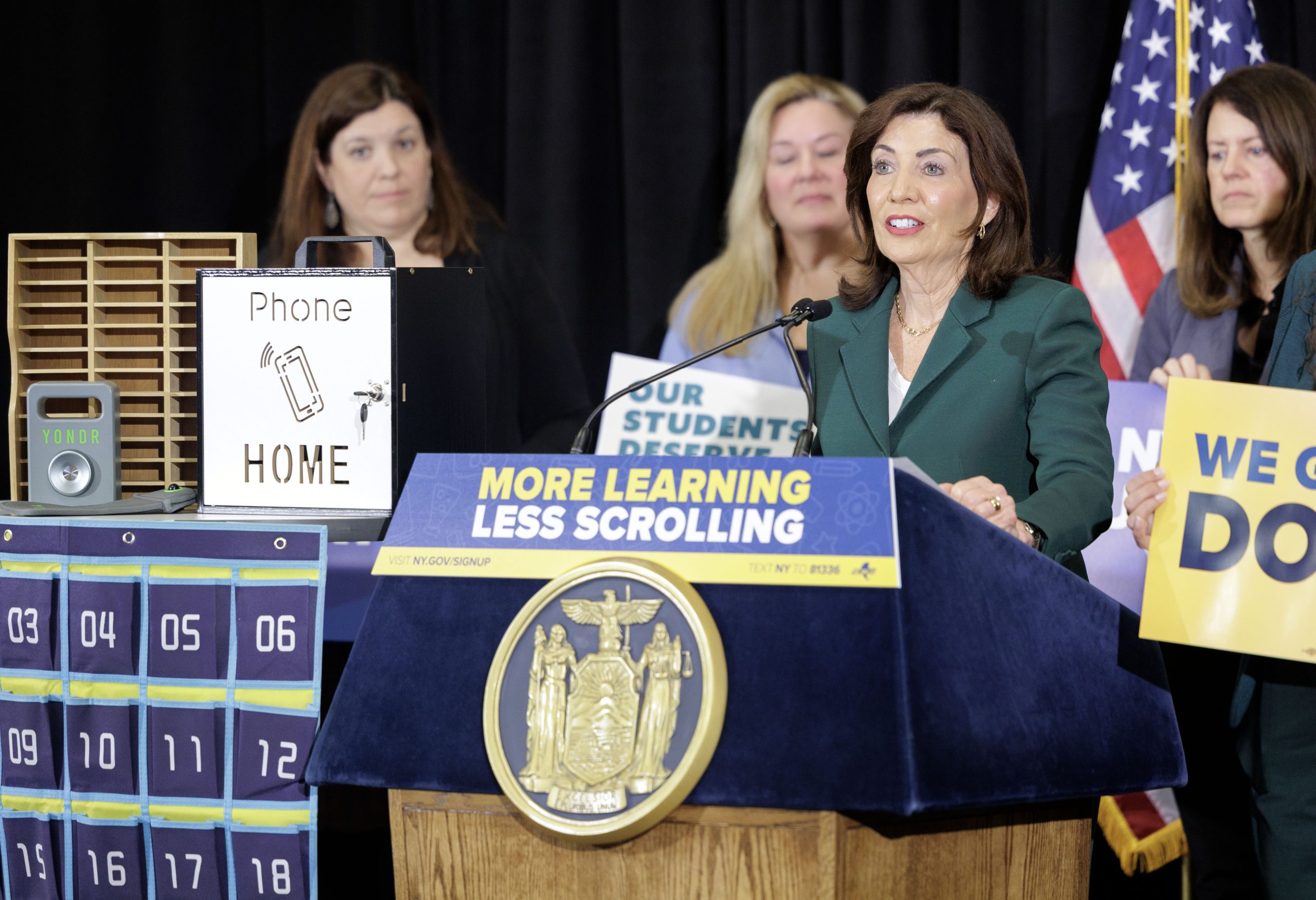 New York Becomes Largest State to Ban Smartphones in Schools